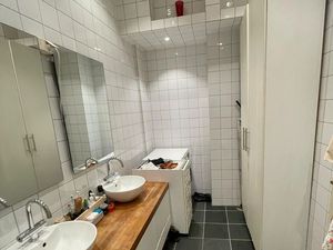 Appartement T2 rénové  meublé et avec stationnement