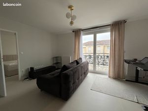 T2 meublé 44 m² + balcon + parking – Bussy-Saint-Georges – Résidence 2022 calme