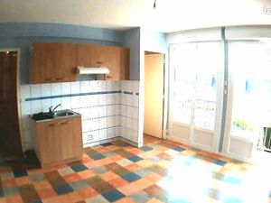 Appartement t1 parking balcon sud