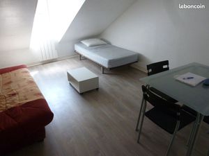 Studio meublé pour étudiants