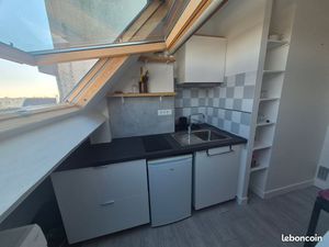 T1 renove a neuf port la baule le pouuliguen. Tous commerces a pied