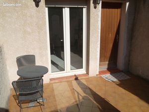 Appart-maisonnette meublé 30 m2 avec terrasse 15 m2  Timone