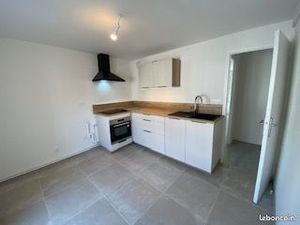 Appartement T5 rénové – 84 m² – 3 chambres – 2ᵉ étage