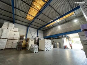 Local d'activité 635 m²