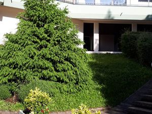 T2 résidence calme arborée balcon garage