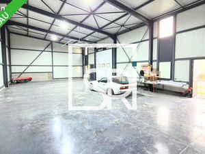 Local d'activité 220 m²