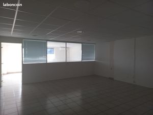 Bureaux  local commercial 60 m² Cugnaux