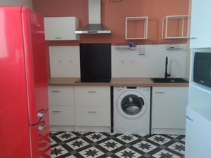 Apparemment T2 meublé