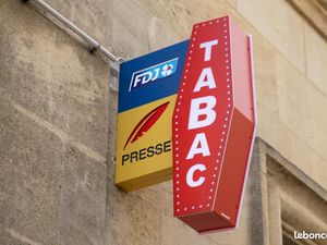 Fonds de commerce tabac  presse  jeux 51 m²