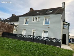 Maison mitoyenne 7 pièces avec sous-sol et grand jardin – Proche centre Locminé