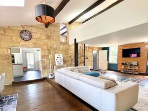 Maison 7 pièces 228 m²