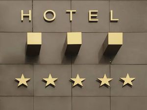 HOTEL 4 étoiles 550 CH