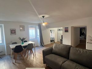 T2 Hyper-centre LAVAL