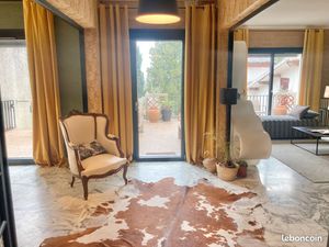 Centre village Montastruc maison 200m2 jardin 400m2 garage