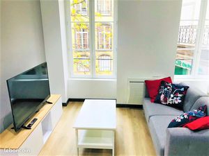 Superbe T2 de 34 m2 meublé en centre-ville – 1er étage