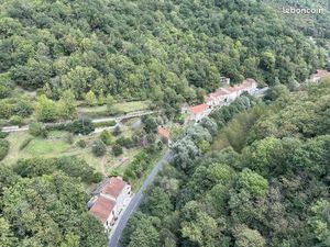 Maison en pierres à rénover