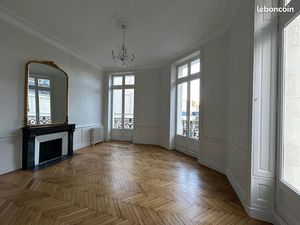 Bureaux 147 m² NANTES