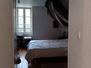 T3 48 08 m2 - jardin - centre ville - calme