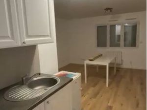 Studio meublé rénové de 26m2