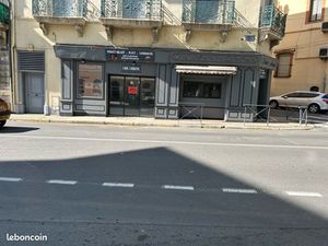 Location commerce face gare Beziers