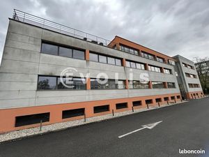 Bureaux 348 m²