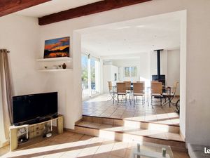 Mas classé dans Domaine privé d'exception / 2 logements / 12 personnes