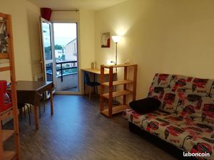 Studio meublé et équipé