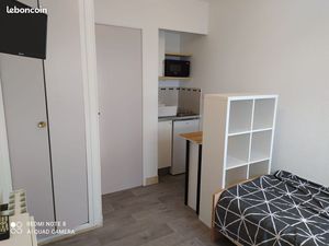 Location studio meublé