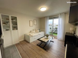 Studio appartement + terrasse st gènes