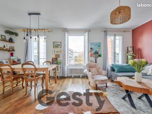 3 pièces de charme proche transports et commerces