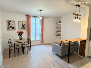 F2 meublé rénové 35m2 / Prêt à emmenager / Place Toscane