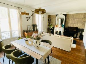 Appartement 48 m² – Paris 17ᵉ – Ternes / Pereire – Refait à neuf