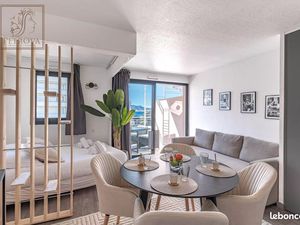 Studio 1 pièce 26 m²