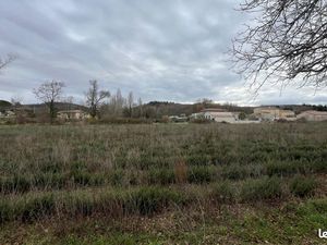 Terrain 380 m² Puygiron
