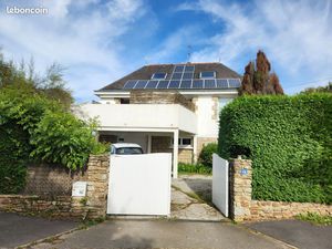 Maison - 7 pièces - 128 m²