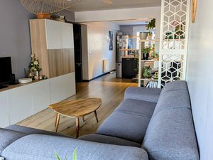 Appartement traversant – 2 chambres – Parking privatif