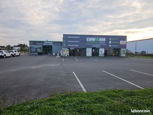 Local commercial 525m2