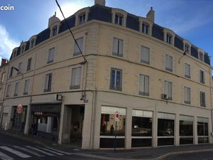 Appartement 8 pièces 202 m²