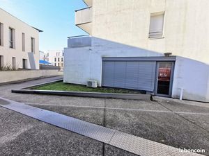 Local d'activité 62 m²