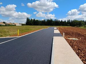 Terrain 582 m² Vouneuil Sous Biard