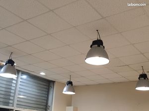 Luminaires pour local professionnel ou garage