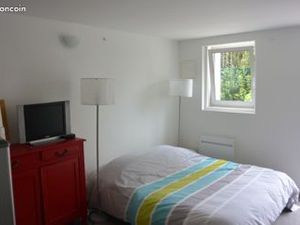Studio à louer meublé  dans une maison  hendaye Gare