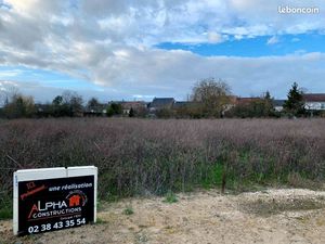 Terrain 1 400 m² Clery Saint Andre