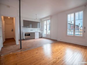 Appartement 3 pièces 51 m2 balcon cœur de ville