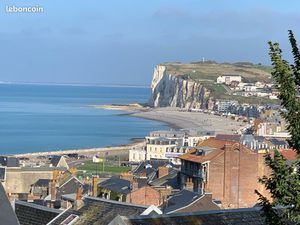 Maison à louer LE TREPORT avec terrasse et parking
