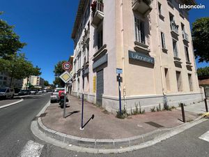 Murs libres PMR clim