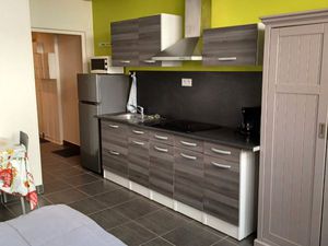 Studio proche de la mer ensemble de 3 studios