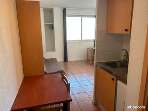 Studio meublé avec parking