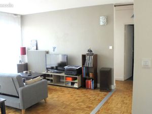 T2 Gif dernier étage 53 m²