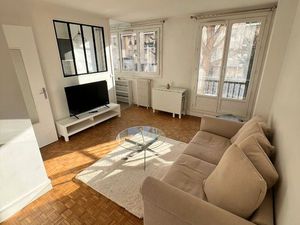 ? Studio lumineux meublé- Quartier Peti Ivry-sur-Seine